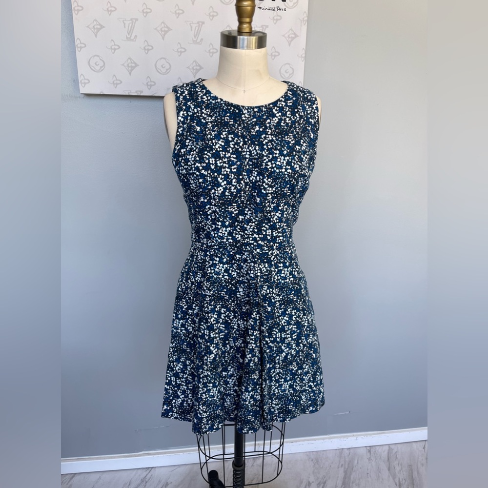 GAP Navy Blue and White Floral Midi Dress